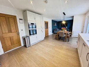 Photo 10- click for photo gallery